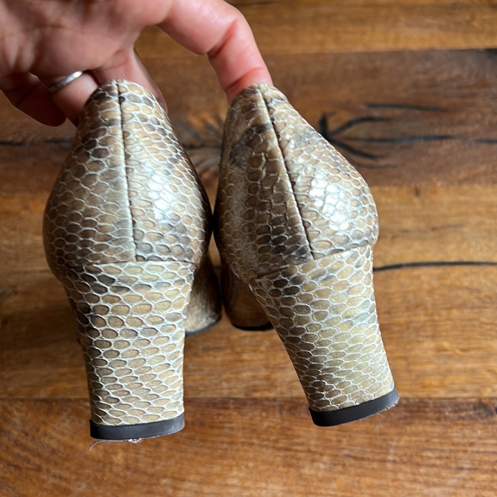 Stuart Weitzman Snakeskin Heels - image 4